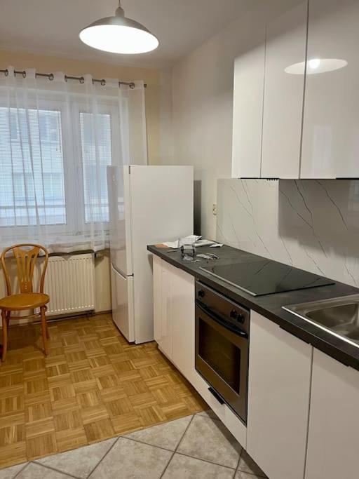 Apartment Kabaty Warsaw Exterior photo